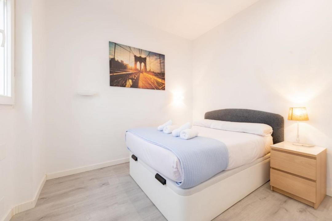 2Bd 1Bth Furnished - Nuevos Ministerios Apartment Madrid Exterior foto