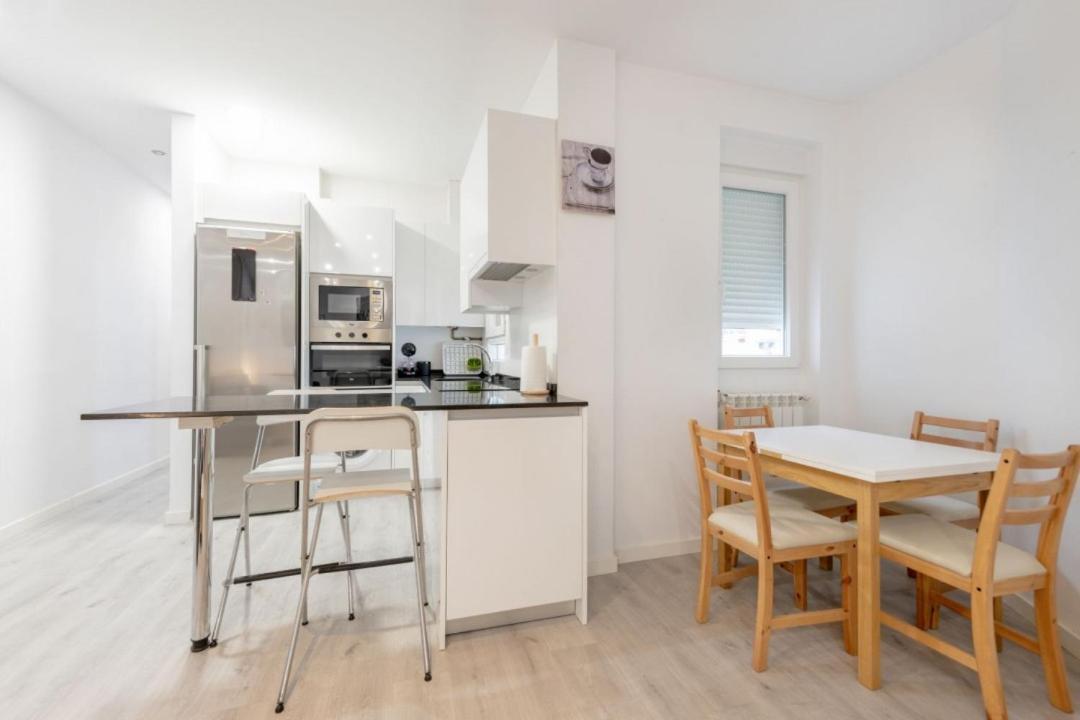 2Bd 1Bth Furnished - Nuevos Ministerios Apartment Madrid Exterior foto